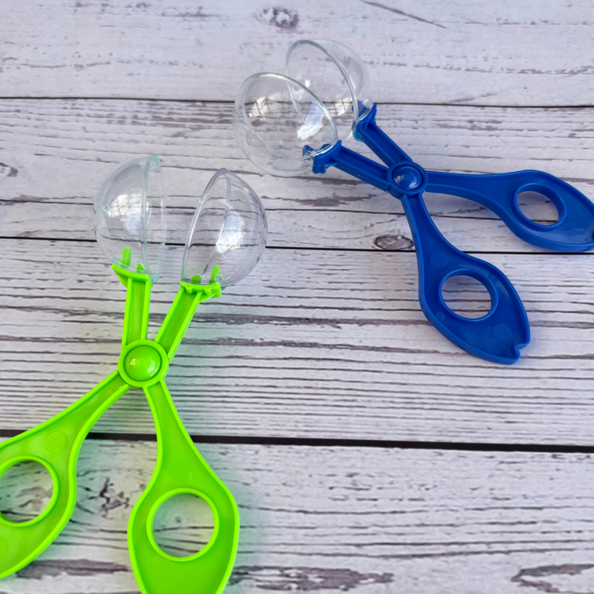 Scissor Scoops