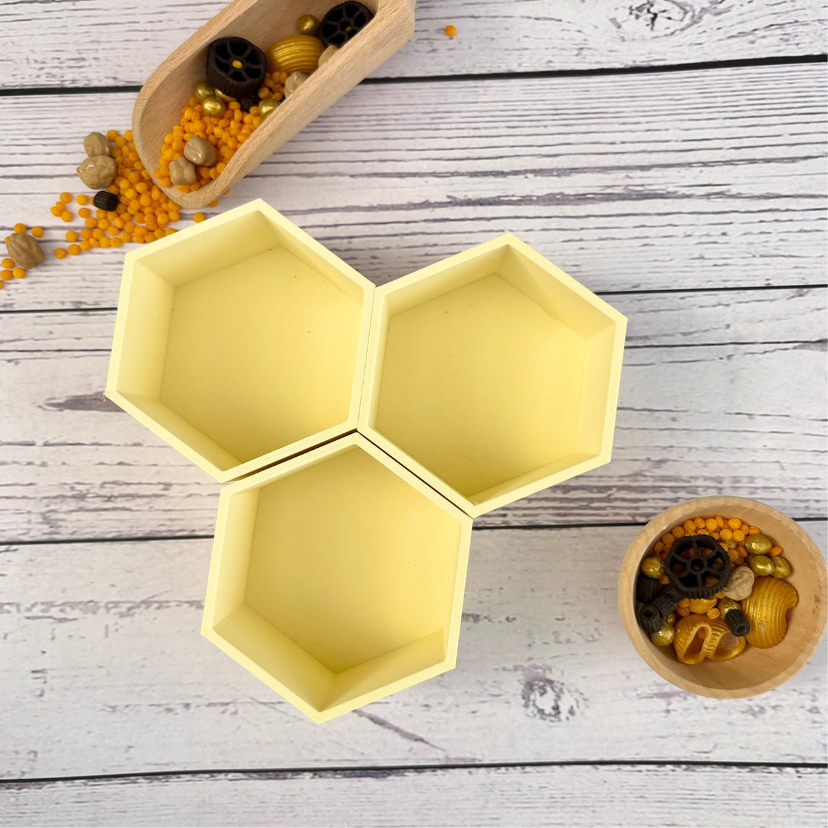 Honeycomb Pots